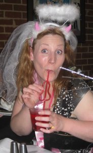 honeyhensnight03.jpg