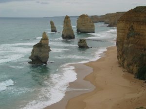 12 apostles 2 (550 x 413).jpg