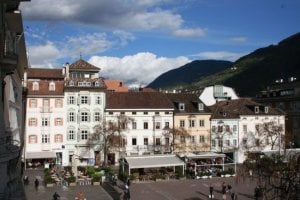 Bolzano (550 x 367).jpg