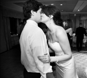 acsurprisekiss.JPG