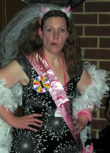 honeyhensnight04.jpg