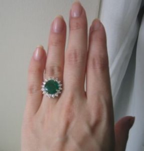Annes_emerald_ring_1.jpg