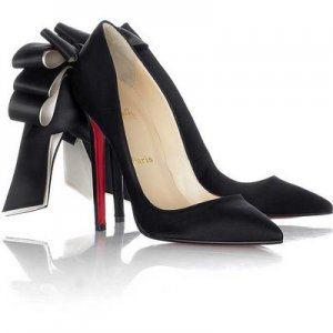 ChristianLouboutin-Anemone-BlackBow.jpg