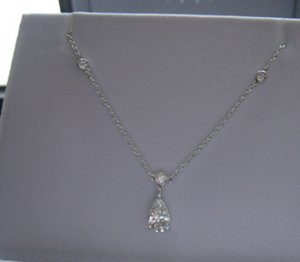 elle_chris WF pear necklace2.jpg