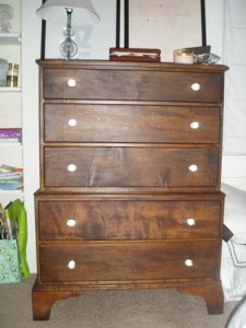 dresser123.jpg