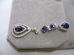 cmsblusapphireearrings2.jpg