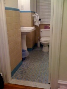 psctekbathroombefore.jpg psctekbathroombefore.jpg