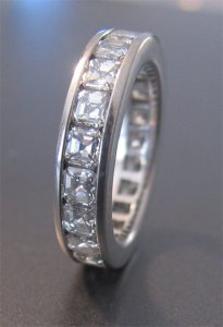 asscher-band.jpg