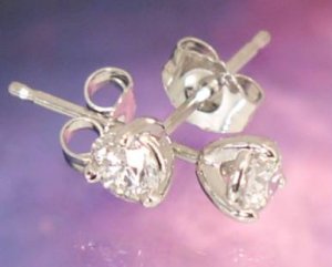dobie_earrings_01.jpg