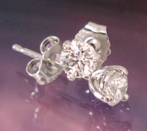 dobie_earrings_02.jpg