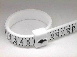 finger-sizer.jpg