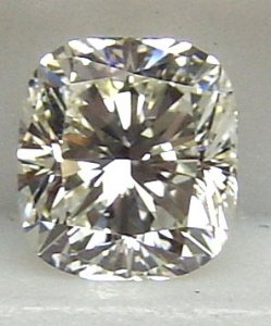 cusion31919804.jpg