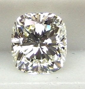 cusion31919802.jpg