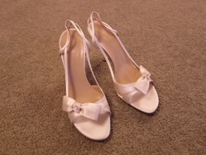 LP_Wedding_Shoes_01.jpg