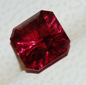 kiz-rhspinel1.jpg