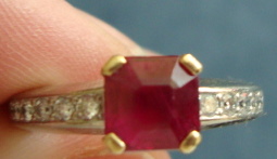 rubywofluo1.JPG