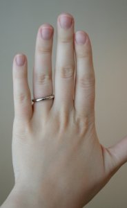 handshothpf1.jpg handshothpf1.jpg