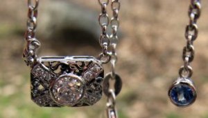 pendant sapphire drop rs.jpg