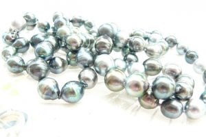gardenwindowffpearls.jpg