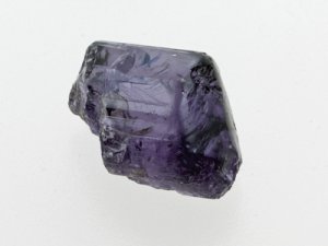 ScapolitePurpleRough3_73gr.jpg
