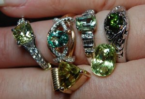 kiz-chrysoberyls1.jpg