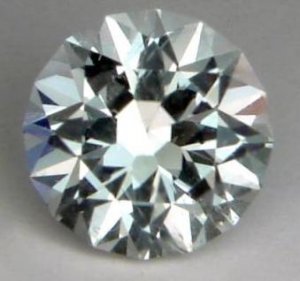 Goshenite 7.85x 7.85x 5.26mm.omie.JPG