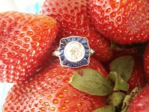 Strawberryringpic2.jpg Strawberryringpic2.jpg