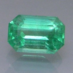 brazilian-emerald-emerald-93ct.jpg