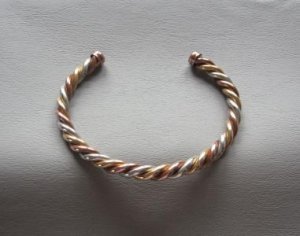 VintageAvonJewelrySet.jpg