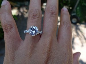 handshot3.jpg