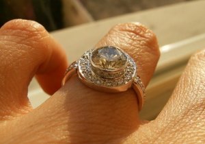 m diamond in halo 002.JPG