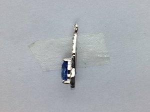 side view of the earring-1.jpg