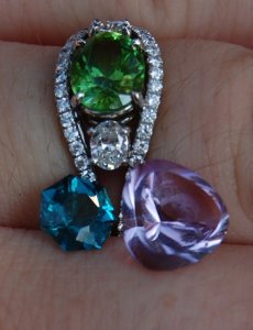 kiz-osirisgems2.jpg