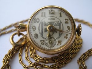 accro pendant watch.jpg