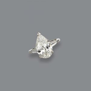 Pear Ring1.jpg