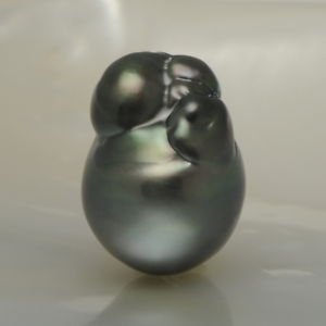 Tahitian black pearl.jpg