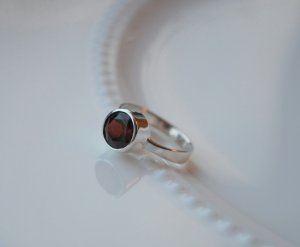 ring1.jpeg ring1.jpeg