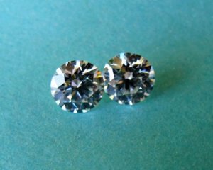 I color VS2 .82 ct.jpg