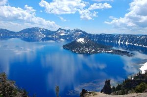 550_blue-waters-at-crater-lake-2597.jpg