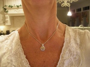 yellowsapphirependant.jpg