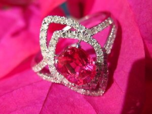 Mahenge Spinel5_1_1.JPG Mahenge Spinel5_1_1.JPG