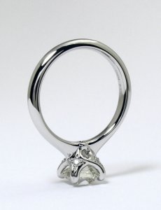 August Vinatage Cushion_Mod 4 prong Pet Torch_1.16ct_sz4.6__016s.JPG