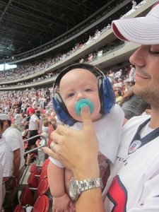 Firdt Texans game of 2010 and birthday 007.JPG