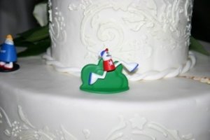 mscushion-nonpro-cakewithhomestarrunnerfigurines.jpg
