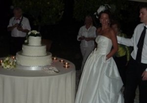 nonpro-dinner-cakecutting.jpg