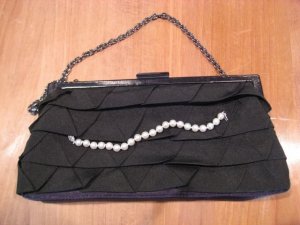 pearpurse.jpg