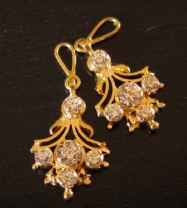 1Earrings1.jpg