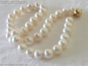 1137 Mirror Metallic White High Lustre 10mm Freshwater Pearl Necklace and Earring Set.jpeg