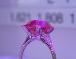 gmhringfluoro1.jpg