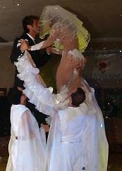 NiurkaWeddingGown3.jpg